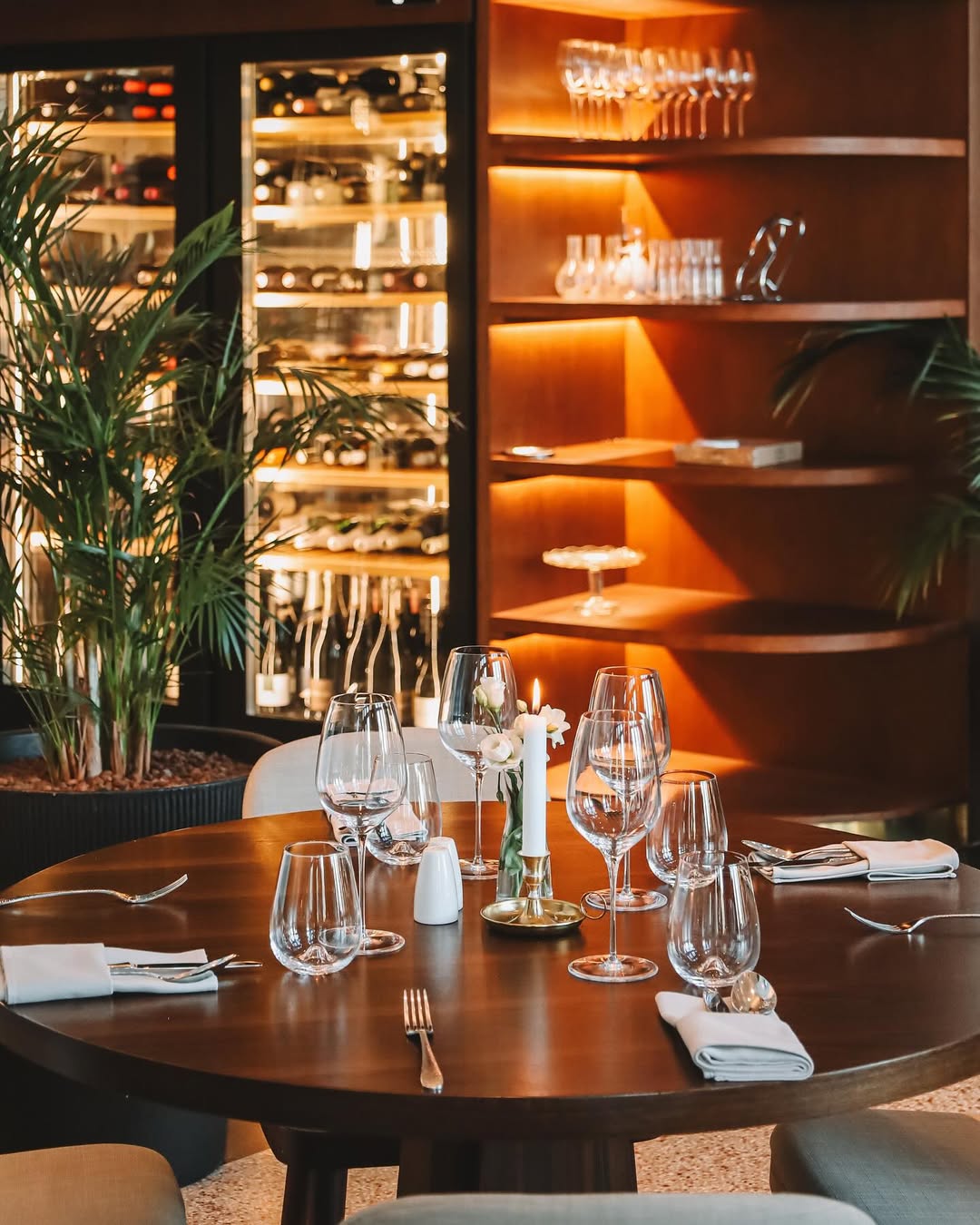 Ida Bistro - damaszt asztalterítő, éttermi abroszok, logózott szalvéta, kötény, ruhaszalvéta